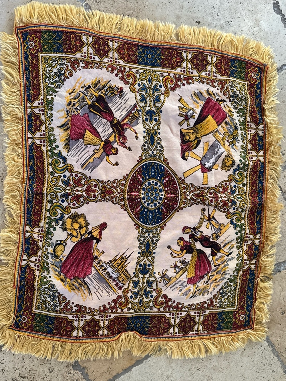 VINTAGE SPANISH BROCADE TABLE COVER TAPESTRY PIANO SHAWL BULLFIGHTER MATADOR